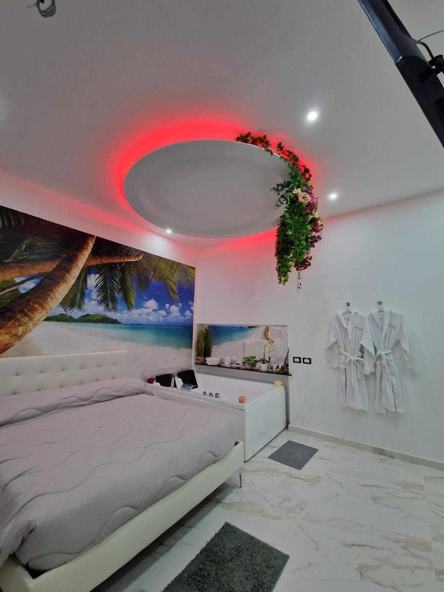 Hotel Caribe Casalnuovo Di Napoli Zewnętrze zdjęcie