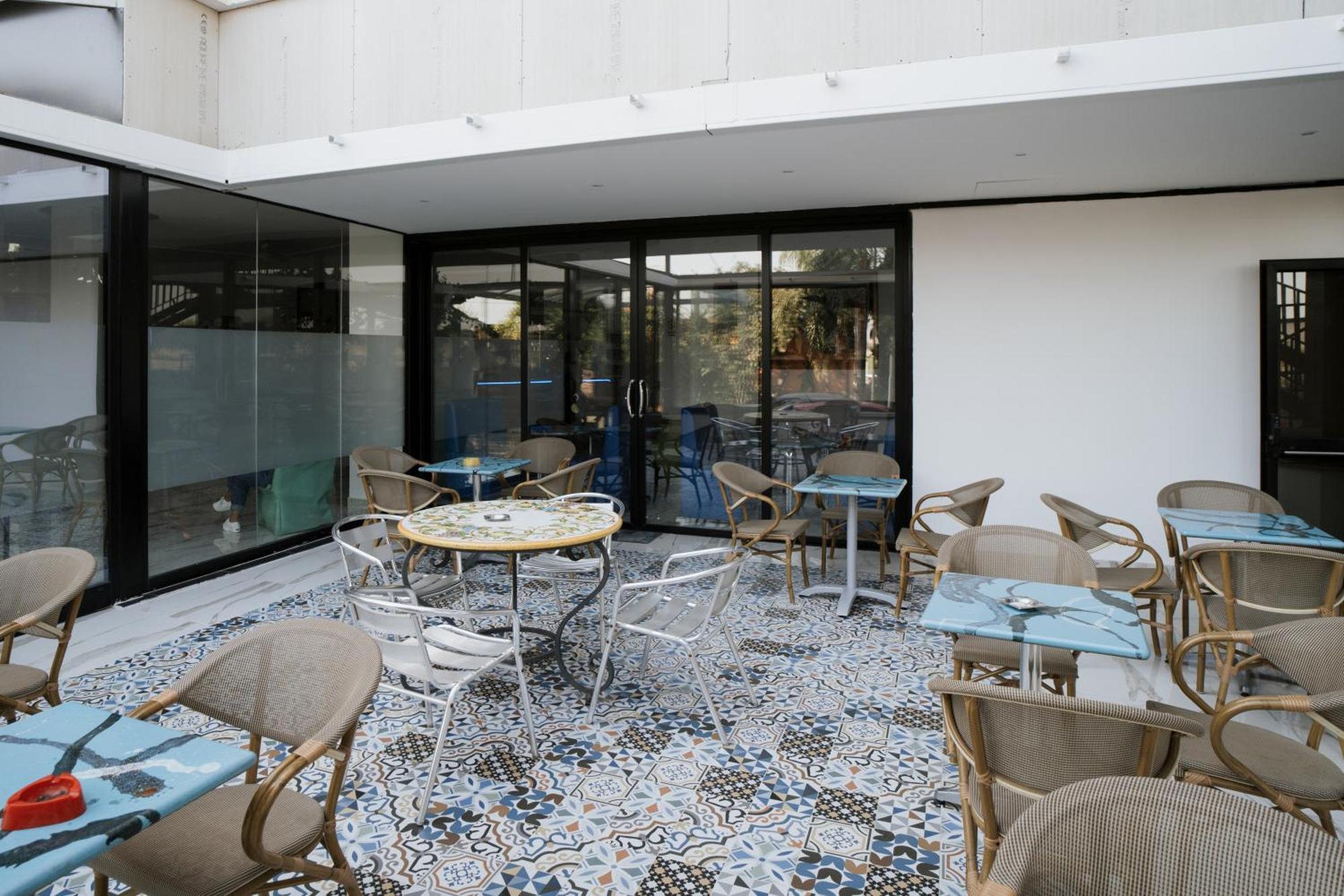 Hotel Caribe Casalnuovo Di Napoli Zewnętrze zdjęcie